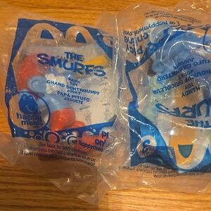 Vibrant Blue Smurfs Party Favors in Clear Bags